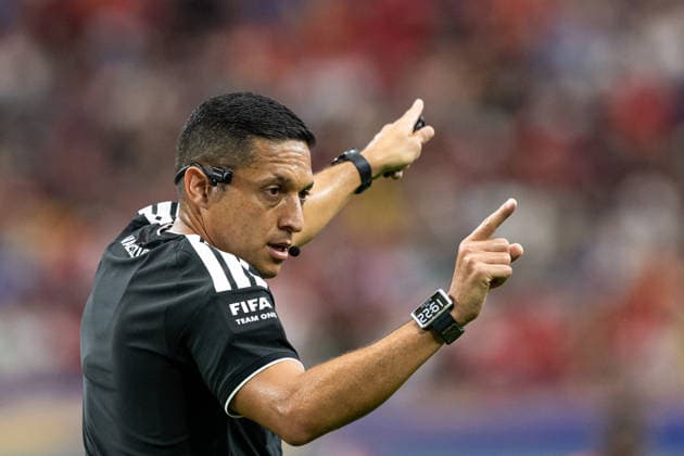 260630 Referee Jesus Valenzuela during the FIFA World Cup, WM, Weltmeisterschaft, Fussball 2026 round of 32 football match between CÃ te d Ivoire and Norway on June 30, 2026 in Dallas. Photo: Vegard Grott BILDBYRAN kod VG VG0975 bbeng fotboll football soccer fotball vm fotbolls-vm fotball-vm fotbolls-vm 2026 fifa world cup 2026 16-delsfinale round of 32 arlington texas norge norway elfenbenskusten elfenbenskysten ivory coast *** 260630 Referee Jesus Valenzuela during the 2026 FIFA World Cup Round of 32 soccer match between Côte d Ivoire and Norway on June 30, 2026 in Dallas. Photo by Vegard Grott, BILDBYRAN. Code: VG VG0975 bbeng soccer football fotball World Cup 2026 FIFA World Cup 2026 Round of 32 Arlington, Texas; Norway; Ivory Coast  Copyright: VEGARDxGRoTT BB260630VG025