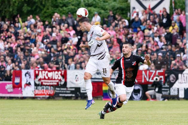 Fußball, Saison 2025 26, Freundschaftsspiel, Altona 93 - FC St. Pauli, Adolf-Jäger-Kampfbahn (Hamburg), 30.06.2026 Arkadiusz Pyrka ( 11, FCSP) Hamburg Deutschland *** Soccer, 2025–26 season, Friendly match, Altona 93 vs. FC St. Pauli, Adolf Jäger Kampfbahn, Hamburg, June 30, 2026; Arkadiusz Pyrka 11, FCSP Hamburg, Germany