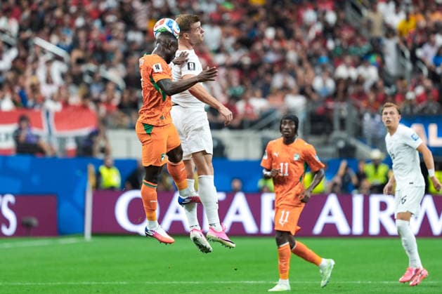 Christ Inao Oulai of Ivory Coast (L) heads the ball during a FIFA Men’s World Cup 2026 round of 32 football match between Ivory Coast and Norway at Dallas Stadium, in Arlington on June 30th 2026 (Photo by LVDIDI SPP)  Copyright: xLVDIDI SPPx Sportspressphoto_SPR181078