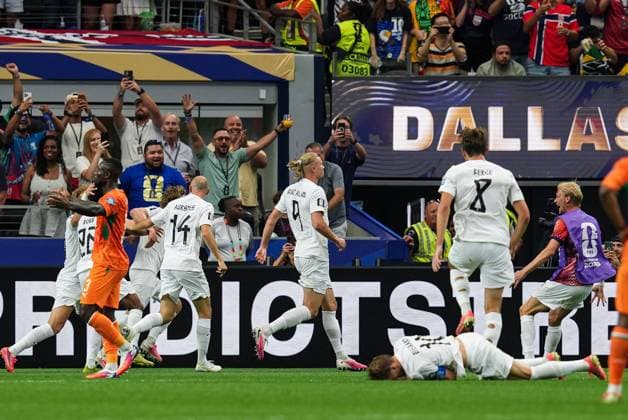 Erling Haaland of Norway celebrates his goal Ivory Coast v Norway, 2026 FIFA World Cup, WM, Weltmeisterschaft, Fussball Round of 32, Football, Dallas Stadium, Arlington, Texas, USA - 30 Jun 2026Arlington Dallas Stadium Texas (TX) United States of America  Copyright: xIsmaelxAdnan Shutterstockx 16970308da