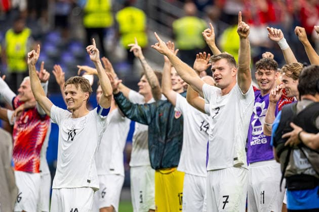 260630 Martin odegaard and Alexander Sorloth of Norway after the FIFA World Cup, WM, Weltmeisterschaft, Fussball 2026 round of 32 football match between CÃ te d Ivoire and Norway on June 30, 2026 in Dallas. Photo: Jon Olav Nesvold BILDBYRAN COP 217 VG0975 bbeng fotboll football soccer fotball vm fotbolls-vm fotball-vm fotbolls-vm 2026 fifa world cup 2026 16-delsfinale round of 32 arlington texas norge norway elfenbenskusten elfenbenskysten ivory coast *** June 30, 2026: Martin Ødegaard and Alexander Sorloth of Norway after the 2026 FIFA World Cup Round of 32 soccer match between Côte d Ivoire and Norway on June 30, 2026 in Dallas. Photo by Jon Olav Nesvold. BILDBYRAN COP 217 VG0975 bbeng soccer football fotball World Cup 2026 FIFA World Cup 2026 Round of 16 of 32 Arlington, Texas Norway Ivory Coast  Copyright: JONxOLAVxNESVOLD BB260630JE123