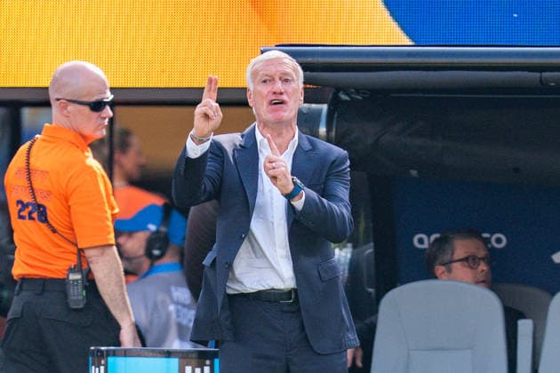 FIFA Fussball Weltmeisterschaft 2026, Sechszehntelfinale, Frankreich vs. Schweden, 30.06.2026, New Jersey Stadium Didier Deschamps *** 2026 FIFA World Cup, Round of 32, France vs. Sweden, June 30, 2026, New Jersey Stadium, Didier Deschamps Copyright: xBahhoxKarax