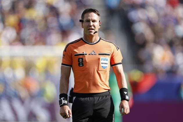 NEW JERSEY - Referee Danny Makkelie during the 2026 FIFA World Cup, WM, Weltmeisterschaft, Fussball Round of 32 match between France and Sweden at Boston Stadium on June 30, 2026, in Foxborough, United States. MAURICE VAN STEEN ANP FIFA World Cup 2026 - round of 32 2026 xVIxANPxSportx xMauricexvanxSteenxIVx 562482756 originalFilename: 562482756.jpg