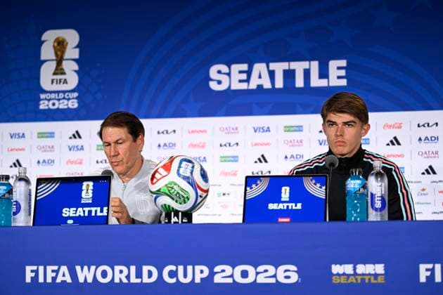 Belgian national football team - FIFA World Cup, WM, Weltmeisterschaft, Fussball 2026 - media activities 30 06 2026 SEATTLE, UNITED STATES OF AMERICA - JUNE 30 : Garcia Rudi head coach of Belgium and De Ketelaere Charles midfielder of Belgium talking to the press during a press conference, PK, Pressekonferenz at the Lumen Field Stadium prior to the Belgium vs Senegal match during the 2026 FIFA World Cup on June 30, 2026 in Seattle, United States of America, 30 06 2026 Seattle United States of America  Copyright: xNicoxVereeckenx