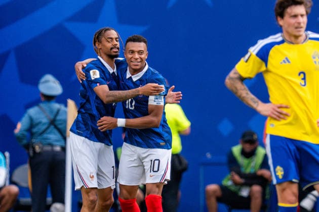 FIFA Fussball Weltmeisterschaft 2026, Sechszehntelfinale, Frankreich vs. Schweden, 30.06.2026, New Jersey Stadium Tor zum 2:0 durch Bradley Barcola *** 2026 FIFA World Cup, Round of 32, France vs. Sweden, June 30, 2026, New Jersey Stadium—Bradley Barcola scores the 2-0 goal Copyright: xBahhoxKarax