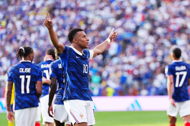 NEW YORK, USA 20260630 France s Kylian Mbappe celebrates after his goal, 3-0, during the round of 16 match between France and Sweden at New York New Jersey Stadium during the World Cup. ***The image is included in the SPORTS PACKAGE. For others PAID IMAGE*** NEW YORK USA x9200x *** NEW YORK, USA 20260630 France s Kylian Mbappé celebrates after scoring his goal, making the score 3–0, during the Round of 16 match between France and Sweden at New York–New Jersey Stadium during the World Cup ***The image is included in the SPORTS PACKAGE. For other images, see PAID IMAGE*** NEW YORK, USA x9200x  Copyright: xBjörnxLarssonxRosvall TTx WORLD CUP 2026 FRANCE-SWEDEN