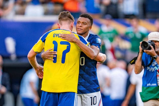 FIFA Fussball Weltmeisterschaft 2026, Sechszehntelfinale, Frankreich vs. Schweden, 30.06.2026, New Jersey Stadium Kylian Mbappe Viktor Gyokeres *** 2026 FIFA World Cup, Round of 32, France vs. Sweden, June 30, 2026, New Jersey Stadium, Kylian Mbappé, Viktor Gyökeres Copyright: xBahhoxKarax