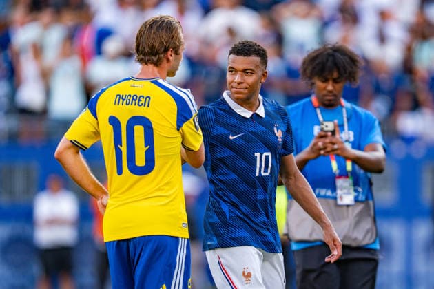 FIFA Fussball Weltmeisterschaft 2026, Sechszehntelfinale, Frankreich vs. Schweden, 30.06.2026, New Jersey Stadium Kylian Mbappe Benjamin Nygren *** 2026 FIFA World Cup, Round of 32, France vs. Sweden, June 30, 2026, New Jersey Stadium, Kylian Mbappé, Benjamin Nygren Copyright: xBahhoxKarax