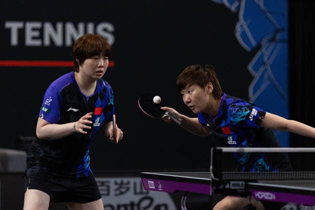 LOS ANGELES, CALIFORNIA - JUNE 30: Wang Manyu and Kuai Man of China compete in the Women s Doubles Round of 16 match against Liu Yangzi of Australia and Nina Mittelham of Germany on day 5 of United States Smash 2026 at Ontario Convention Center on June 30, 2026 in Los Angeles, California.  Copyright: xVCGx 111651532122