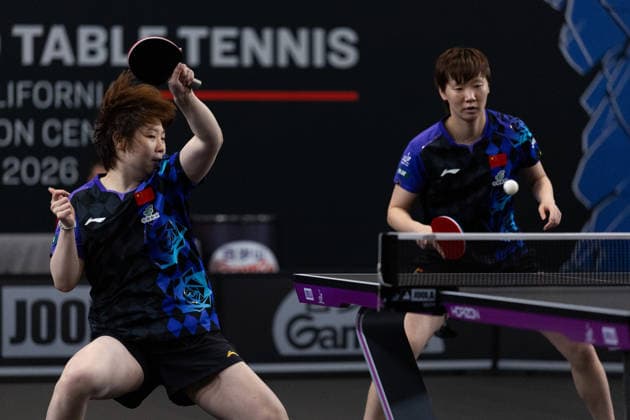 LOS ANGELES, CALIFORNIA - JUNE 30: Wang Manyu and Kuai Man of China compete in the Women s Doubles Round of 16 match against Liu Yangzi of Australia and Nina Mittelham of Germany on day 5 of United States Smash 2026 at Ontario Convention Center on June 30, 2026 in Los Angeles, California.  Copyright: xVCGx 111651532120