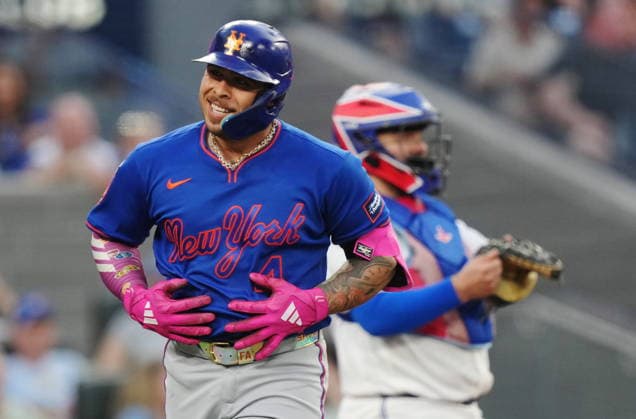 June 30, 2026, Toronto, On, CANADA: New York Mets Francisco Alvarez (4) celebrates his solo home run against the Toronto Blue Jays during fifth inning MLB, Baseball Herren, USA baseball action in Toronto on Tuesday, June 30, 2026. Canada News - June 30, 2026  - ZUMAc35_ 20260630_zaf_c35_075 Copyright: xNathanxDenettex