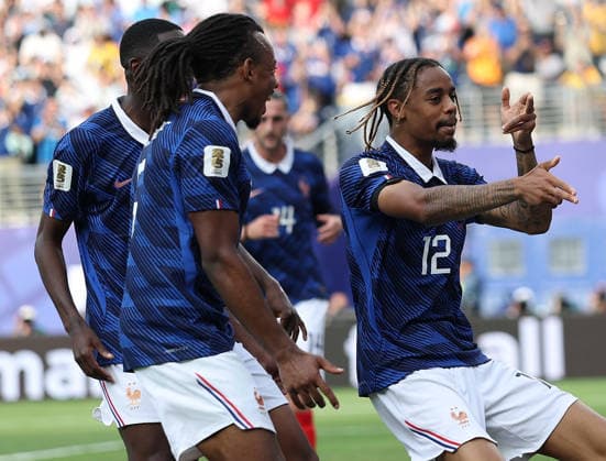 (260701) -- NEW YORK, July 1, 2026 -- Bradley Barcola (R) of France celebrates a goal during the round of 32 match between France and Sweden at the 2026 FIFA World Cup, WM, Weltmeisterschaft, Fussball at the New York New Jersey Stadium, the United States, June 30, 2026. ) (SP)U.S.-NEW YORK-FOOTBALL-FIFA WORLD CUP-ROUND OF 32-FRA VS SWE HuxXingyu 