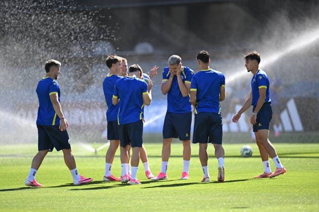 FIFA World Cup, WM, Weltmeisterschaft, Fussball 2026: Training session of Bosnia and Herzegovina in San Jose, California SAN JOSE, CALIFORNIA - JUNE 30: Players of team Bosnia Herzegovina attend a training session at PayPal Park in San Jose on June 30, 2026 ahead of the 2026 FIFA World Cup Round 32 match between USA vs Bosnia and Herzegovina at the San Francisco Stadium (Levi s Stadium) in Santa Clara, California, United States. Tayfun Coskun Anadolu California United States. Editorial use only. Please get in touch for any other usage.  Copyright: x2026xAnadoluxTayfunxCoskunx