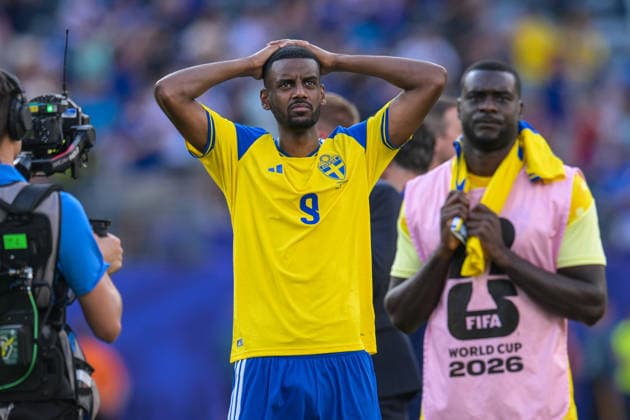 Fußball, WM 2026, 20260630, Frankreich - Schweden. Im Bild Alexander ISAK (Schweden, 9) enttäuscht. East Rutherford New-York-New-Jersey-Stadion New Jersey Vereinigte Staaten von Amerika *** Soccer, 2026 World Cup, 20260630, France vs. Sweden. Pictured: Alexander ISAK of Sweden, No. 9, looking disappointed. East Rutherford, New York, New Jersey Stadium, New Jersey, United States of America Copyright: Passion2Press MarkusxFischerx
