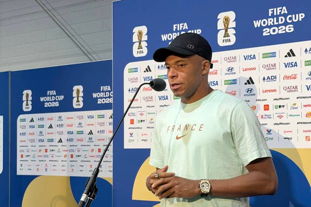 Kylian Mbappe of France speaks at a press conference, PK, Pressekonferenz where he expressed his goal of making French history and being in the final on July 19 in East Rutherford, NJ, USA, 30 June 2026. Mbappe: My goal is to make history for my country !ACHTUNG: NUR REDAKTIONELLE NUTZUNG!  Copyright: xJanxTéllezxAsensiox AME6301 20260701-55020760107_1