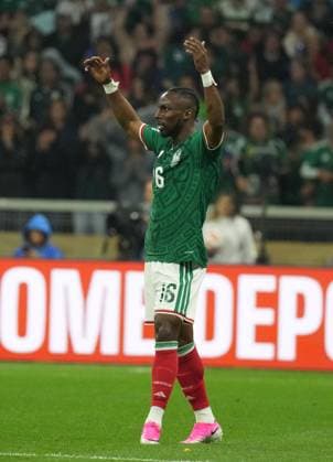 Mexico v Ecuador - FIFA World Cup, WM, Weltmeisterschaft, Fussball 2026 - Round of 32 MEXICO CITY, MEXICO - JUNE 30: Julian Quinones (16) of Mexico celebrates after scoring a goal during the 2026 FIFA World Cup Round of 32 match between Mexico and Ecuador at Mexico Stadium (Estadio Azteca) in Mexico City, Mexico on June 30, 2026. Juancho Torres Anadolu Mexico City Mexico. Editorial use only. Please get in touch for any other usage.  Copyright: x2026xAnadoluxJuanchoxTorresx