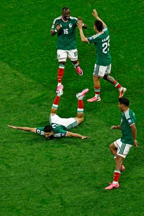 June 30, 2026, Mexico City, Mexico City, Mexico: Raul Jimenez of Mexico celebrates after scoring the second goal of his team during the match between Mexico and Ecuador for the round of 32 the FIFA World Cup, WM, Weltmeisterschaft, Fussball 2026, at Mexico City Stadium, in Mexico City, Mexico on June 30. 2026. Photo: DiaEsportivo Mexico City Mexico - ZUMAh208 20260630_zsp_h208_001 Copyright: xHeulerxAndreyx