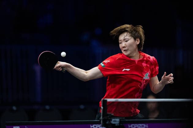 LOS ANGELES, CALIFORNIA - JUNE 30: Wang Manyu of China competes in the Women s Singles Round of 32 match against Hitomi Sato of Japan on day 5 of United States Smash 2026 at Ontario Convention Center on June 30, 2026 in Los Angeles, California.  Copyright: xVCGx 111651578028