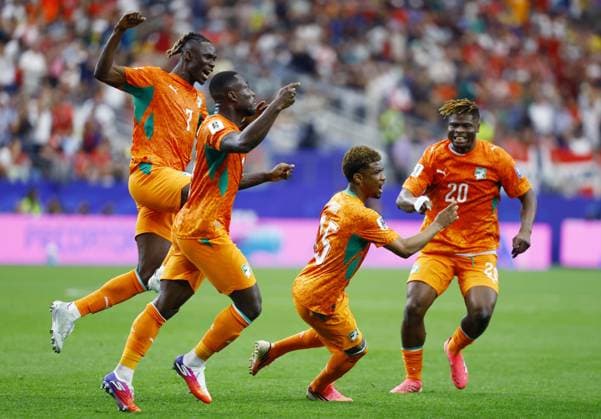 Football: 2026 World Cup Ivory Coast s Amad Diallo (2nd from R) celebrates with teammates after scoring in the second half of a World Cup round of 32 football match against Norway at Dallas Stadium in Arlington, Texas, on June 30, 2026.  A14AA0005621025P