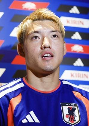 Football: 2026 World Cup Japan s Ritsu Doan meets the press in Houston on June 30, 2026, following the team s 2-1 loss to Brazil in a World Cup round of 32 football match the previous day.  A14AA0005621055P
