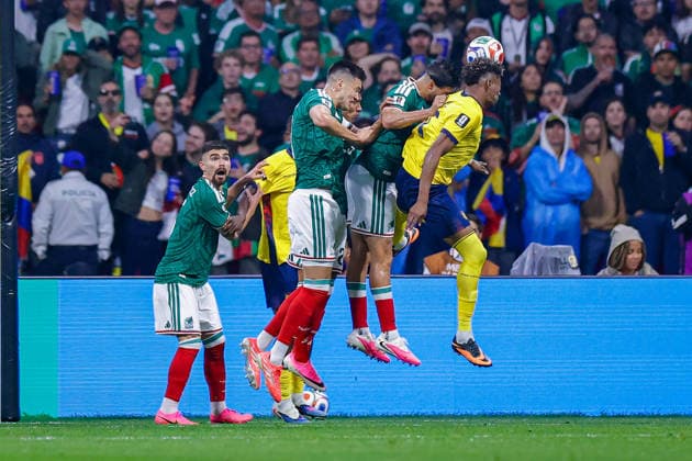 FIFA WORLD CUL 2026 MEXICO VS ECUADOR FIFA World Cup, WM, Weltmeisterschaft, Fussball 2026 MEXICO VS ECUADOR MEXICO VS ECUADOR 30062026 MEXICO CITY, MEXICO Action photo of Cesar Montes (L) of Mexico, during game of the FIFA World Cup 2026, held at the Estadio Ciudad de Mexico of Mexico City. Foto de accion de Cesar Montes (I) de Mexico, durante juego de la Copa del Mundo 2026 de la FIFA, celebrado en el Estadio Ciudad de Mexico de la Ciudad de Mexico. PHOTO BY IMAGENSHOP AGENCIA FOTOGRAFICA MEXICO CITY MEXICO CITY MEXICO *** FIFA WORLD CUP 2026 MEXICO VS ECUADOR FIFA WORLD CUP 2026 MEXICO VS ECUADOR MEXICO VS ECUADOR 30062026 MEXICO CITY, MEXICO Action photo of Cesar Montes (L) of Mexico during a match of the 2026 FIFA World Cup, held at the Estadio Ciudad de Mexico in Mexico City Action photo of Cesar Montes (L) of Mexico, during a match of the 2026 FIFA World Cup, held at the Estadio Ciudad de Mexico in Mexico City. PHOTO BY IMAGENSHOP PHOTO AGENCY MEXICO CITY MEXICO CITY MEXICO Copyright: xYOALIxMARTINEZx
