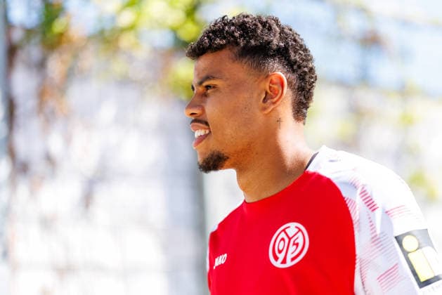 1. FSV Mainz 05, Auftakttraining, 01.07.2026 Ransford-Yeboah Koenigsdoerffer (Königsdörffer, 1. FSV Mainz 05) Auftakttraining der Herren des 1. FSV Mainz 05 zur Saison 2026 27 der 1. Fussball Bundesliga, Trainingsgelände auf dem Wolfgang Frank Campus, Mainz, 01.07.2026 DFL DFB regulations prohibit any use of photographs as image sequences and or quasi-video. *** 1 FSV Mainz 05, First Training Session, July 1, 2026 Ransford Yeboah Koenigsdoerffer Königsdörffer, 1 FSV Mainz 05: First training session of the 1 FSV Mainz 05 men’s team for the 2026–27 season of the 1. Bundesliga, training grounds at the Wolfgang Frank Campus, Mainz, July 1, 2026 DFL DFB regulations prohibit any use of photographs as image sequences and or quasi-video Copyright: xBEAUTIFULxSPORTS Hahnex