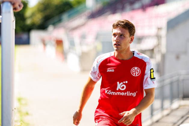 1. FSV Mainz 05, Auftakttraining, 01.07.2026 William Boeving (1. FSV Mainz 05, 14) Auftakttraining der Herren des 1. FSV Mainz 05 zur Saison 2026 27 der 1. Fussball Bundesliga, Trainingsgelände auf dem Wolfgang Frank Campus, Mainz, 01.07.2026 DFL DFB regulations prohibit any use of photographs as image sequences and or quasi-video. *** 1 FSV Mainz 05, First Training Session, July 1, 2026 William Boeving 1 FSV Mainz 05, 14 First training session of the 1 FSV Mainz 05 men’s team for the 2026–27 season of the 1. Bundesliga, training grounds at the Wolfgang Frank Campus, Mainz, July 1, 2026 DFL DFB regulations prohibit any use of photographs as image sequences and or quasi-video Copyright: xBEAUTIFULxSPORTS Hahnex