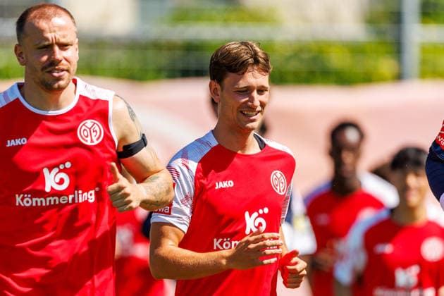 1. FSV Mainz 05, Auftakttraining, 01.07.2026 William Boeving (1. FSV Mainz 05, 14) Auftakttraining der Herren des 1. FSV Mainz 05 zur Saison 2026 27 der 1. Fussball Bundesliga, Trainingsgelände auf dem Wolfgang Frank Campus, Mainz, 01.07.2026 DFL DFB regulations prohibit any use of photographs as image sequences and or quasi-video. *** 1 FSV Mainz 05, Season-Opening Training Session, July 1, 2026 William Boeving 1 FSV Mainz 05, 14 First training session of the 1 FSV Mainz 05 men’s team for the 2026–27 season of the 1. Bundesliga, training grounds at the Wolfgang Frank Campus, Mainz, July 1, 2026 DFL DFB regulations prohibit any use of photographs as image sequences and or quasi-video Copyright: xBEAUTIFULxSPORTS Hahnex