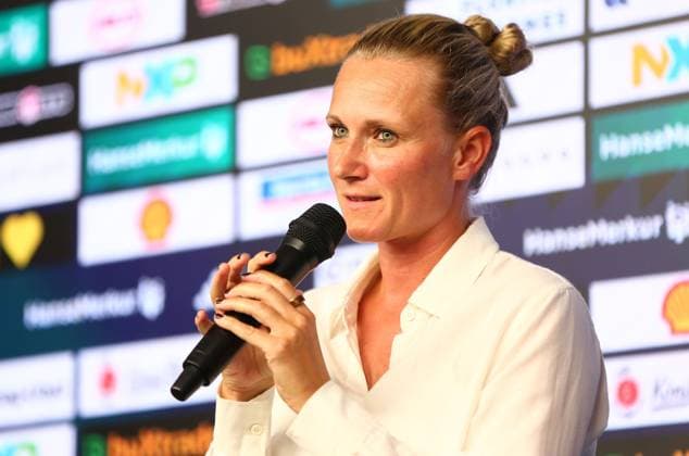 Sport Bilder des Tages 01.07.2026, xcex, GER, Hamburg, Volksparkstadion, Fussball, 1. Bundesliga, Saison 2026 2027, HSV, Hamburger Sportverein, Pressekonferenz anlaesslich der Vorstellung der neuen HSV-Sportvorstaendin Kathleen Krueger beim HSV DFL regulations prohibit any use of photographs as image sequences and or quasi-video *** July 1, 2026, xcex, GER, Hamburg, Volksparkstadion, Soccer, Bundesliga 1, 2026–2027 season, HSV, Hamburger Sportverein, press conference marking the introduction of HSV’s new sporting director, Kathleen Krueger; DFL regulations prohibit any use of photographs as image sequences and or quasi-video