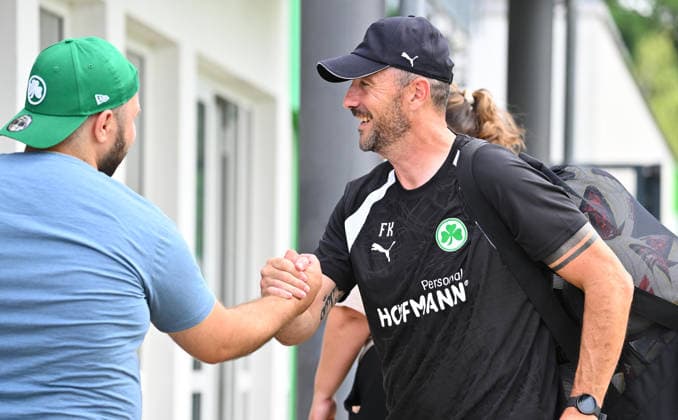 01.07.2026 - Fussball - 2. Bundesliga - Saison 2026 2027 - SpVgg Greuther Fürth Fuerth ( Kleeblatt ) - Training Trainingsauftakt - - xwoxzix - Frank Kackert (Torwarttrainer SpVgg Greuther Fürth ) *** July 1, 2026 Soccer 2. Bundesliga 2026–2027 Season SpVgg Greuther Fürth (Füroth Kleeblatt) Training First Day of Training xwoxzix Frank Kackert Goalkeeper Coach, SpVgg Greuther Fürth