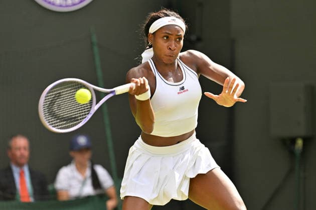 Wimbledon Tennis Championships 2026 - Day 3 LONDON, UNITED KINGDOM - JULY 1: Coco Gauff of the United States plays against Solana Sierra of Argentina during the women s singles second-round match on day three of the Wimbledon Tennis Championships at the All England Lawn Tennis and Croquet Club in London, United Kingdom, on July 1, 2026. Ray Tang Anadolu London United Kingdom. Editorial use only. Please get in touch for any other usage.  Copyright: x2026xAnadoluxRayxTangx