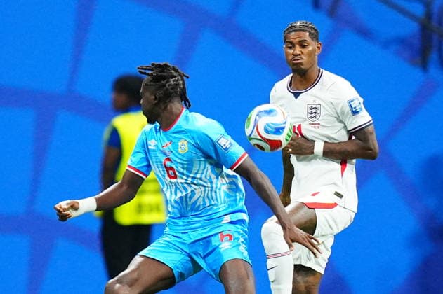 England v DR Congo - FIFA World Cup, WM, Weltmeisterschaft, Fussball 2026 - Round of 32 ATLANTA, USA - JULY 1: Marcus Rashford (11) of England in action against Ngal’ayel Mukau (6) of DR Congo during 2026 FIFA World Cup Round of 32 match between England and DR Congo at Mercedes-Benz Stadium (Atlanta Stadium) in Atlanta, Georgia, United States on July 1, 2026. Evrim Aydin Anadolu Georgia United States. Editorial use only. Please get in touch for any other usage.  Copyright: x2026xAnadoluxEvrimxAydinx