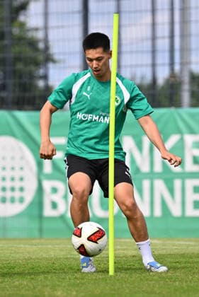 01.07.2026 - Fussball - 2. Bundesliga - Saison 2026 2027 - SpVgg Greuther Fürth Fuerth ( Kleeblatt ) - Training Trainingsauftakt - - xwoxzix - Shinta Appelkamp (8, SpVgg Greuther Fürth ) *** July 1, 2026 Soccer 2. Bundesliga 2026–2027 Season SpVgg Greuther Fürth Fürth Kleeblatt Training First Day of Training xwoxzix Shinta Appelkamp 8, SpVgg Greuther Fürth