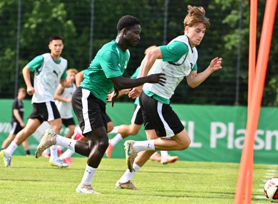 01.07.2026 - Fussball - 2. Bundesliga - Saison 2026 2027 - SpVgg Greuther Fürth Fuerth ( Kleeblatt ) - Training Trainingsauftakt - - xwoxzix - pepe Mendes - Gian Luca Gian-Luca Itter (27, SpVgg Greuther Fürth ) *** July 1, 2026 Soccer 2. Bundesliga 2026–2027 Season SpVgg Greuther Fürth Fürth Kleeblatt Training Start of Training xwoxzix Pepe Mendes Gian Luca Gian Luca Itter 27, SpVgg Greuther Fürth