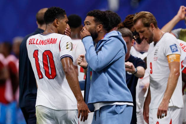 England v Congo DR: Round Of 32 - FIFA World Cup, WM, Weltmeisterschaft, Fussball 2026 Jude Bellingham and Reece James of England talking in the hydration break during the FIFA World Cup 2026 Round Of 32 match between England and Congo DR at Atlanta Stadium on July 1, 2026 in Atlanta, United States. Atlanta Atlanta Stadium GA United States Copyright: xAllstarxPicturexLibraryxLtdx