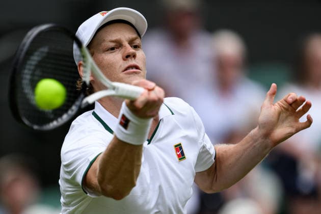 260701 Jannik Sinner of Italy competes in a mens™ second round singles match during day 3 of Wimbledon on July 1, 2026 in London. Photo: Jesper Zerman BILDBYRAN kod JZ JZ0745 tennis wimbledon 3 bbeng *** 260701 Jannik Sinner of Italy competes in a men s second-round singles match during Day 3 of Wimbledon on July 1, 2026, in London. Photo: Jesper Zerman, BILDBYRAN, code JZ JZ0745, tennis, wimbledon, 3 bbeng  Copyright: JESPERxZERMAN BB260701JZ077