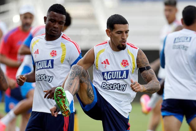 Colombia national team, Nationalteam player Daniel Munoz (R) during a training session at Inter Miami CF Stadium in Fort Lauderdale, Florida, US, 1 July 2026. Colombia national team training session !ACHTUNG: NUR REDAKTIONELLE NUTZUNG!  Copyright: xAlbertoxEstévezx GRAF9304 20260701-55020768364_1