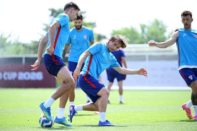 Canada, Toronto, 010726. Centennial Park Stadium. Training of the Croatian national football team after arriving in Toronto, where the day after tomorrow they will play a knock-out match in the round of 16 of the World Cup against Portugal. In the photo: Luka Modric. Photo: Boris Kovacev CROPIX Copyright: xxBorisxKovacevx trening_reprezentacija8-010726
