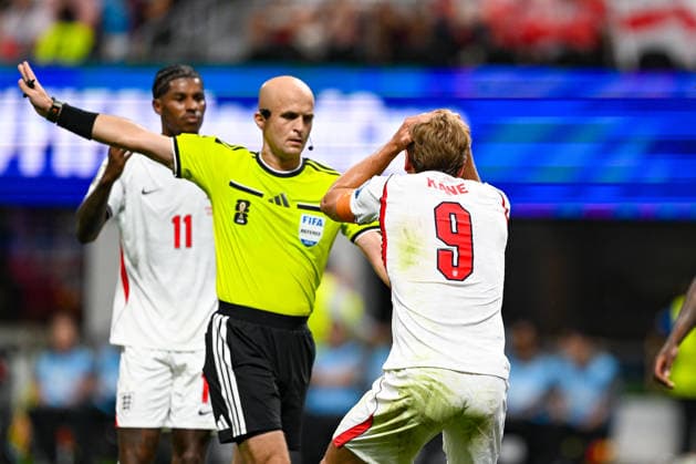 ATLANTA, GA - JULY 01: Harry Kane 9 of England reacts to the refereeÕs call during the FIFA World Cup, WM, Weltmeisterschaft, Fussball 2026 Round of 32 match between England and DR Congo on July 1st, 2026 at Atlanta Stadium in Atlanta, GA. (Photo by Rich von Biberstein Icon Sportswire) SOCCER: JUL 01 FIFA World Cup 26 Round of 32 - England v Congo DR EDITORIAL USE ONLY Icon260701005