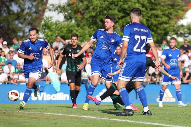 01.07.2026, xtgx, Fussball Testspiel, TSV Pattensen - Hannover 96 emspor, v.l. Kolja Oudenne (Hannover, 29) schiesst Tor, schießt, Torschuetze, erzielt Tor, Treffer, scores the goal 0:2(DFL DFB REGULATIONS PROHIBIT ANY USE OF PHOTOGRAPHS as IMAGE SEQUENCES and or QUASI-VIDEO) Pattensen *** July 1, 2026, xtgx, soccer friendly match, TSV Pattensen vs. Hannover 96, from left: Kolja Oudenne (Hannover), 29 scores a goal, shoots, goal scorer, scores a goal, goal, scores the goal 0–2 DFL DFB REGULATIONS PROHIBIT ANY USE OF PHOTOGRAPHS as IMAGE SEQUENCES and or QUASI-VIDEO Pattensen