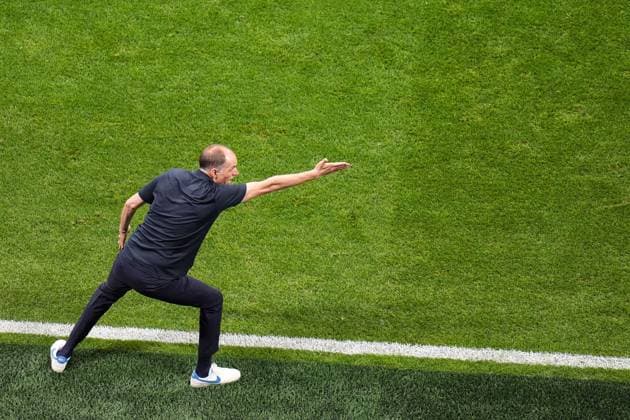 England manager Thomas Tuchel shows a look of dejection in the technical area England v DR Congo, 2026 FIFA World Cup, WM, Weltmeisterschaft, Fussball Group of 32, Football, Atlanta Stadium, Atlanta, Georgia, USA - 01 Jul 2026Atlanta Mercedes-Benz Stadium Georgia (GA) United States of America  Copyright: xIsmaelxAdnan Shutterstockx 16970376bg