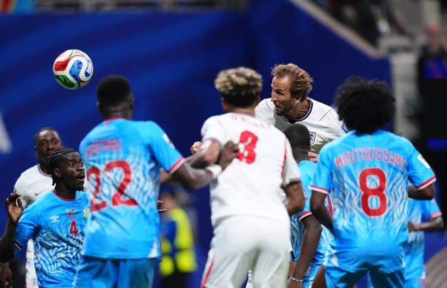 England v DR Congo - FIFA World Cup, WM, Weltmeisterschaft, Fussball 2026 - Round of 32 ATLANTA, USA - JULY 1: Harry Kane of England shoots to score his team s first goal during 2026 FIFA World Cup Round of 32 match between England and DR Congo at Mercedes-Benz Stadium (Atlanta Stadium) in Atlanta, Georgia, United States on July 1, 2026. Jose Hernandez Anadolu Georgia United States. Editorial use only. Please get in touch for any other usage.  Copyright: x2026xAnadoluxJosexHernandezx