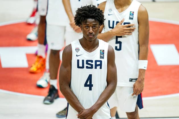 USA v Cameroon - Round of 16 - FIBA U17, U 17 Basketball World Cup 2026 Team USA stands for the national anthem during the FIBA U17 Basketball World Cup Round of 16 game between the United States and Cameroon at BDC Main Venue in Istanbul, Turkey, on July 1, 2026. Istanbul Istanbul Turkey  Copyright: xYagizxGurtugx originalFilename:gurtug-usavcame260701_npUMc.jpg