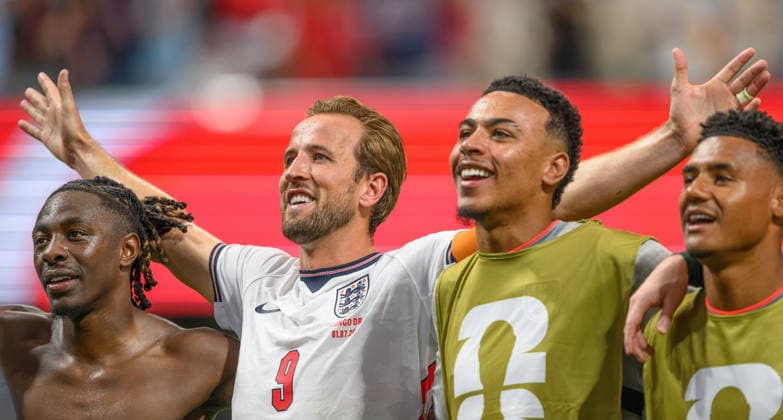 01 July 2026 - England v Democratic Republic of Congo - Atlanta Stadium - R32 - 2026 World Cup - USA. 01 July 2026 - England v Democratic Republic of Congo - Atlanta Stadium - R32 - 2026 World Cup - USA. Harry Kane celebrates at the final whistle. Picture : Mark Pain ATLANTA USA  Copyright: xMarkxPainx