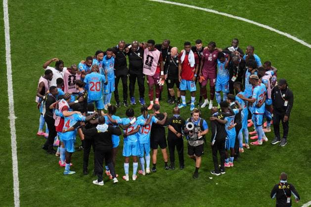 The DR Congo players react at full-time England v DR Congo, 2026 FIFA World Cup, WM, Weltmeisterschaft, Fussball Group of 32, Football, Atlanta Stadium, Atlanta, Georgia, USA - 01 Jul 2026Atlanta Mercedes-Benz Stadium Georgia (GA) United States of America  Copyright: xIsmaelxAdnan Shutterstockx 16970376et