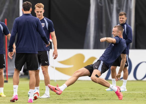 FOOTBALL - FIFA World Cup, WM, Weltmeisterschaft, Fussball 2026 SANTA BARBARA,CALIFORNIA,USA,01.JUL.26 - FOOTBALL - FIFA World Cup 2026, round of 32, Spain vs Austria, preview, training team AUT. Image shows Dejan Ljubicic, Philipp Lienhart, Sasa Kalajdzic and Christoph Baumgartner (AUT).  GEPAxpictures xArminxRauthner