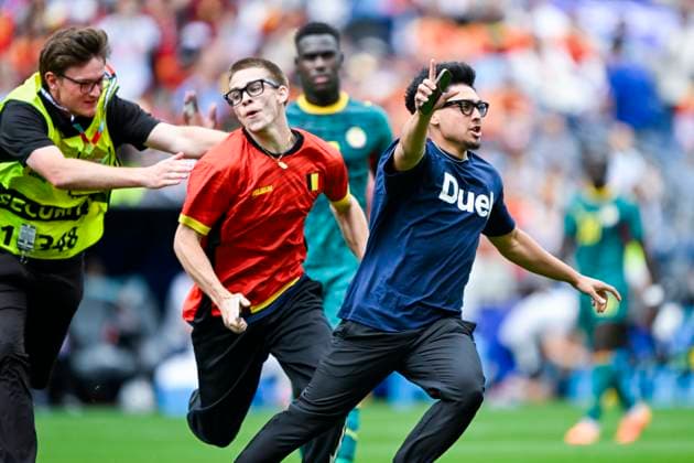 Belgium vs Senegal - 2026 FIFA World Cup, WM, Weltmeisterschaft, Fussball SEATTLE, USA - JULY 01 : Streakers during the FIFA World Cup 2026 Round of 32 match between Belgium and Senegal at the Lumen Field stadium on July 01, 2026 in Seattle, USA, 01 07 2026 Seattle United States of America  Copyright: xNicoxVereeckenx