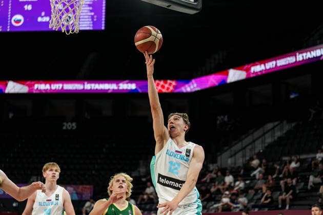 Slovenia v Australia - Round of 16 - FIBA U17, U 17 Basketball World Cup 2026 Matic Rezec of Slovenia plays during the FIBA U17 Basketball World Cup Round of 16 game between Slovenia and Australia at BDC Main Venue in Istanbul, Turkey, on July 1, 2026. Istanbul Istanbul Turkey  Copyright: xYagizxGurtugx originalFilename:gurtug-slovenia260701_nptBm.jpg