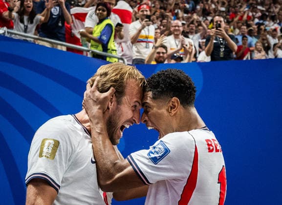 260701 Harry Kane and Jude Bellingham celebrate the 1-1 goal during the FIFA World Cup, WM, Weltmeisterschaft, Fussball 2026 round of 32 football match between England and Congo DR on July 1, 2026 in Atlanta. Photo: Jon Olav Nesvold BILDBYRAN COP 217 JE0138 fotboll football soccer fotball vm fotbolls-vm fotball-vm fotbolls-vm 2026 fifa world cup 2026 sextondelsfinal round of 32 21 bbeng celebration jubel *** 260701 Harry Kane and Jude Bellingham celebrate the 1-1 goal during the 2026 FIFA World Cup Round of 32 soccer match between England and the Democratic Republic of the Congo on July 1, 2026 in Atlanta. Photo by Jon Olav Nesvold. BILDBYRAN COP 217 JE0138 soccer football fotball World Cup soccer World Cup 2026 FIFA World Cup 2026 Round of 32 21 BBENG celebration, cheering  Copyright: JONxOLAVxNESVOLD BB260701JE111