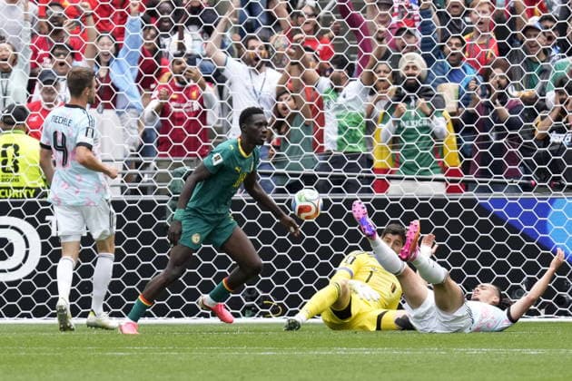 FIFA World Cup, WM, Weltmeisterschaft, Fussball 2026 - Round of 32 - Belgium vs Senegal Ismaila Sarr of Senegal (C) celebrates scoring the 0-2 goal during the FIFA World Cup 2026 Round of 32 match Belgium against Senegal, in Seattle, Washington, USA, 01 July 2026. SEATTLE United States  Copyright: xSTEPHENxBRASHEARx